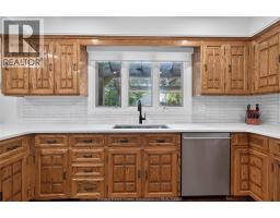 8030 County Rd 15, Essex, ON N8M2X6 Photo 24
