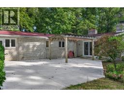 8030 County Rd 15, Essex, ON N8M2X6 Photo 41