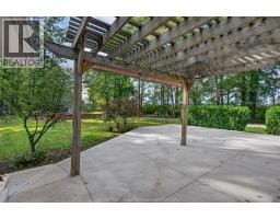 8030 County Rd 15, Essex, ON N8M2X6 Photo 40