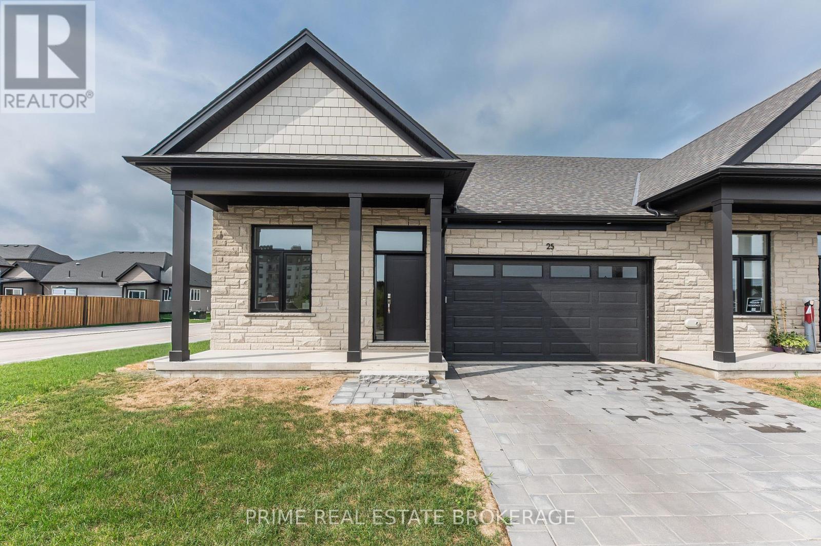 25 - 62 COMPASS TRAIL