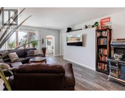 Family room - 4007 Centre A Street Ne, Calgary, AB T2E3A7 Photo 7