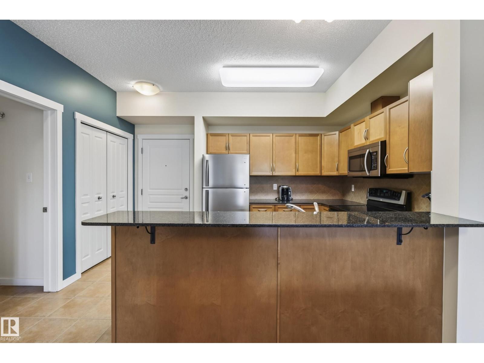 #305 – 11140 68 Avenue NW, Parkallen (Edmonton) — photo 9 of 30: Property photo