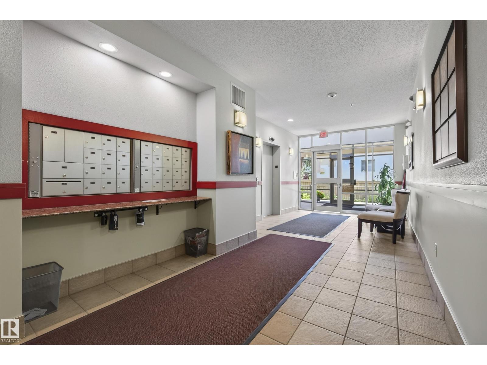 #305 11140 68 AV NW - 43