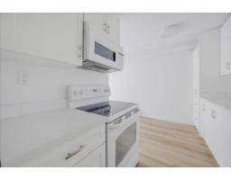 110 15020 North Bluff Road, White Rock, BC V4B5A4 Photo 7