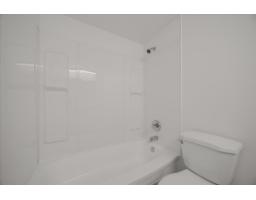 110 15020 North Bluff Road, White Rock, BC V4B5A4 Photo 12