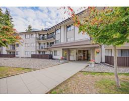 110 15020 North Bluff Road, White Rock, BC V4B5A4 Photo 19