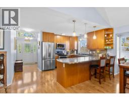 Living room - 2100 Boucherie Road Unit# 10, West Kelowna, BC V4T2X1 Photo 8