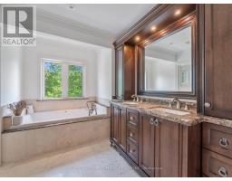 35 Wentworth Avenue, Toronto, ON M2N1T5 Photo 22