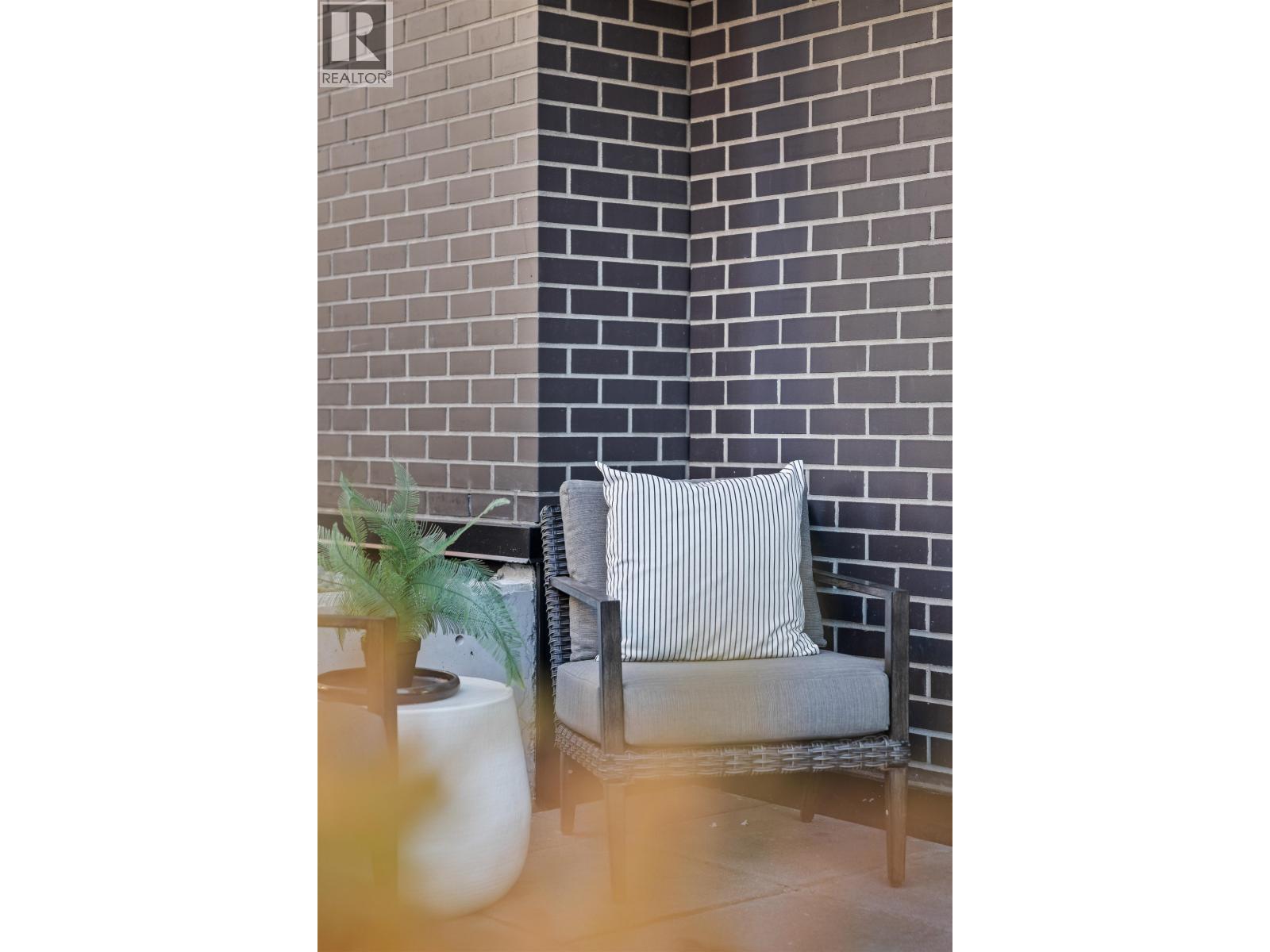 3206 HIGHLAND BOULEVARD, North Vancouver