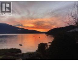 433 Senator Place, Bowen Island, BC V0N1G1 Photo 34