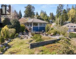 433 Senator Place, Bowen Island, BC V0N1G1 Photo 37