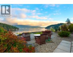 433 Senator Place, Bowen Island, BC V0N1G1 Photo 6