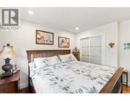 9211 Chapmond Crescent, Richmond, BC V7E1M6 Photo 14
