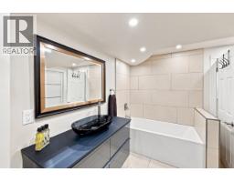 9211 Chapmond Crescent, Richmond, BC V7E1M6 Photo 29