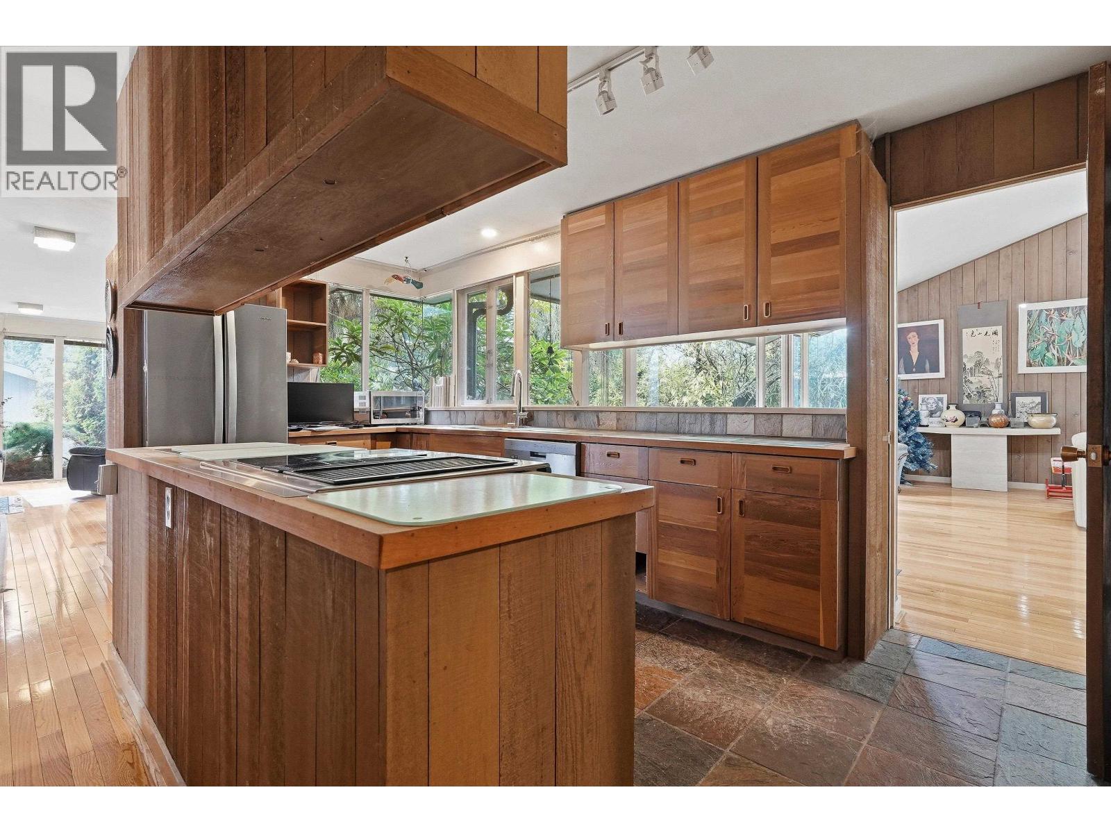 792 W 54TH AVENUE, Vancouver