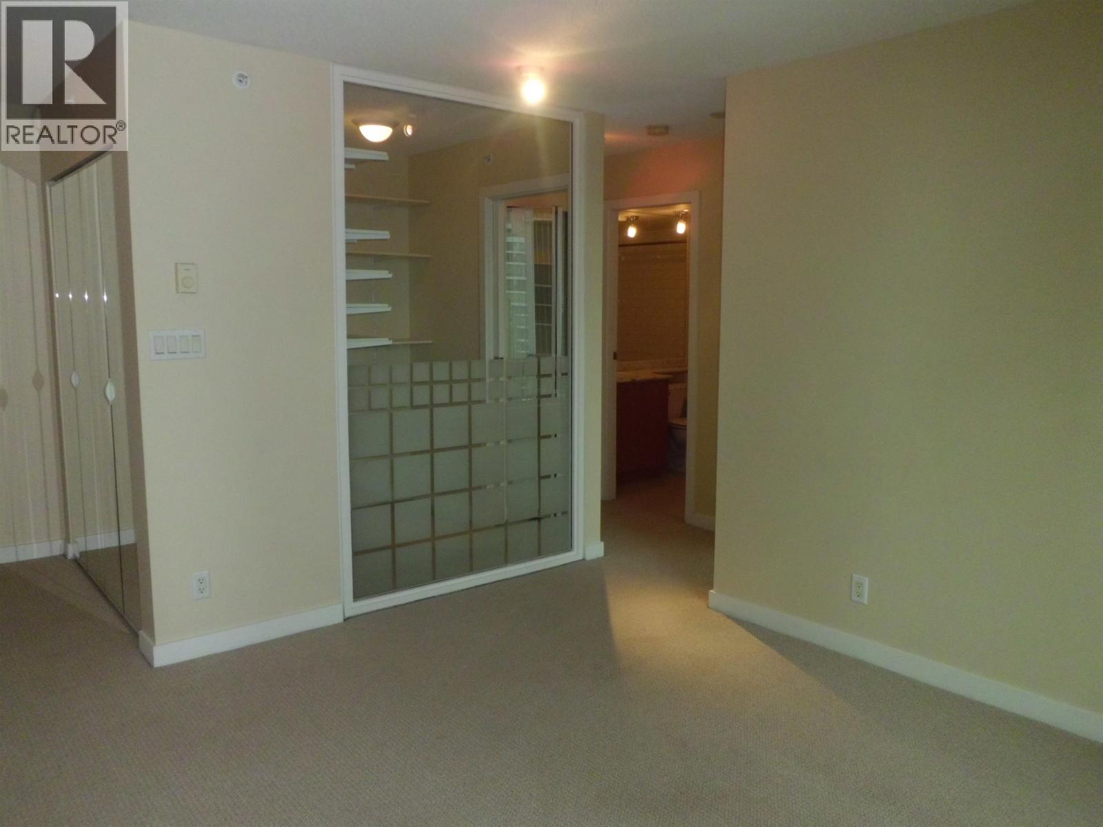 2105 1288 W GEORGIA STREET, Vancouver