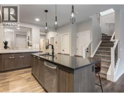 Pantry - 658 Creekmill Court Sw, Airdrie, AB T4B5J8 Photo 7