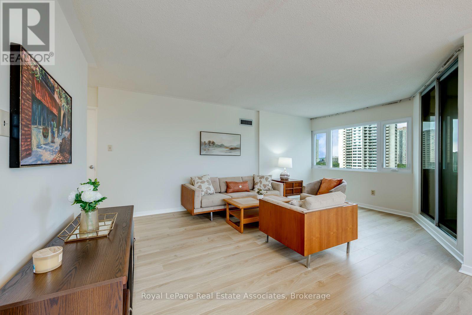 #1202 1580 MISSISSAUGA VALLEY BOULEVARD - Image 8