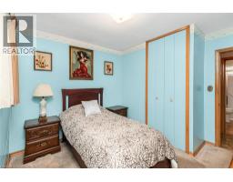 30 Goldfinch Road, Hamilton, ON L9A3W7 Photo 15