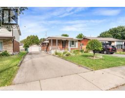 30 Goldfinch Road, Hamilton, ON L9A3W7 Photo 44