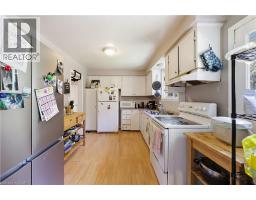 122 Greenbrier Drive, Waterloo, ON N2L4B5 Photo 11