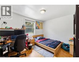 122 Greenbrier Drive, Waterloo, ON N2L4B5 Photo 15