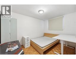 122 Greenbrier Drive, Waterloo, ON N2L4B5 Photo 16