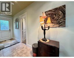 Kitchen - 840-842 W 6th Avenue, Prince Rupert, BC V8J4N3 Photo 8