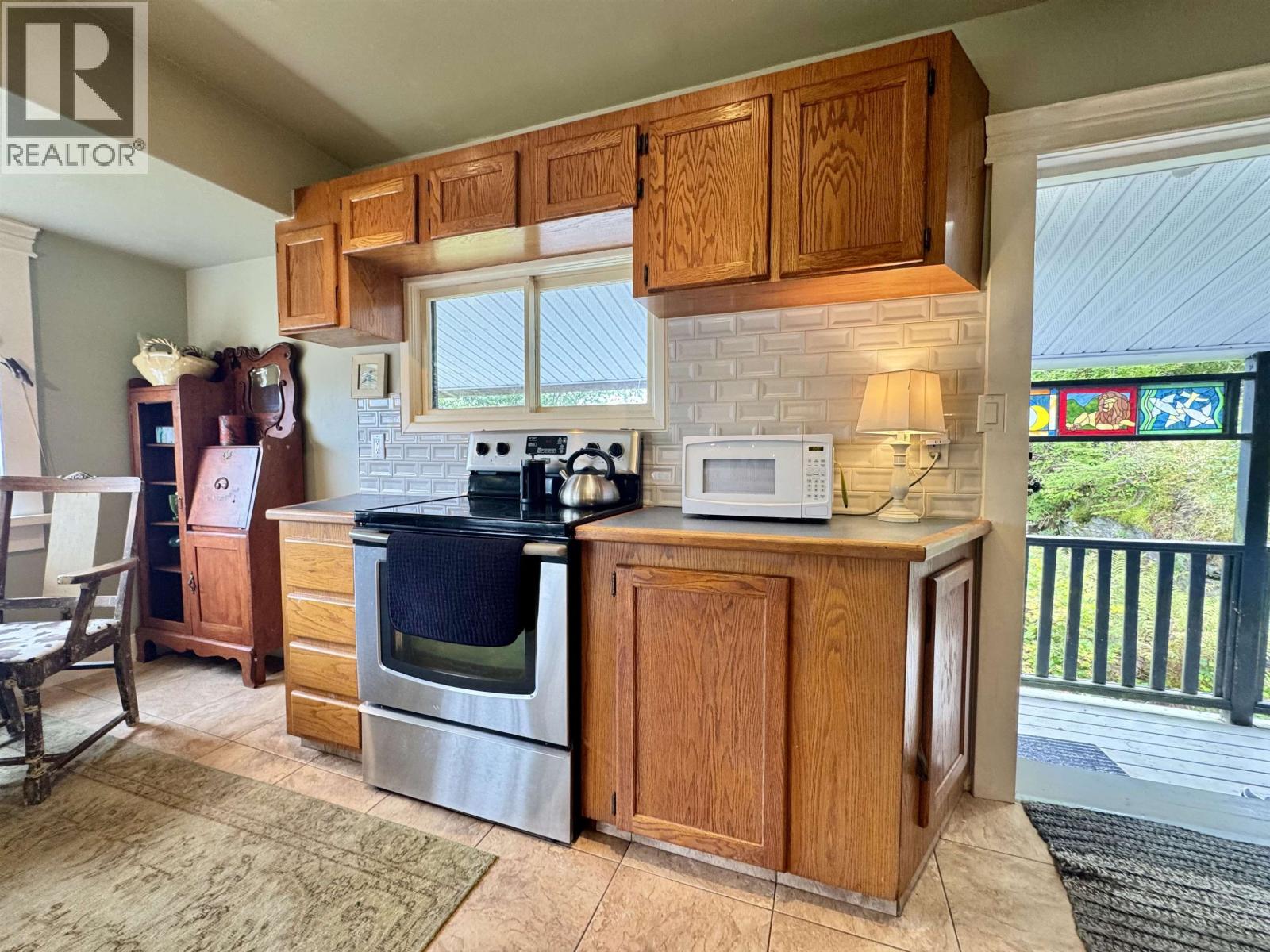840-842 W 6TH AVENUE - 12