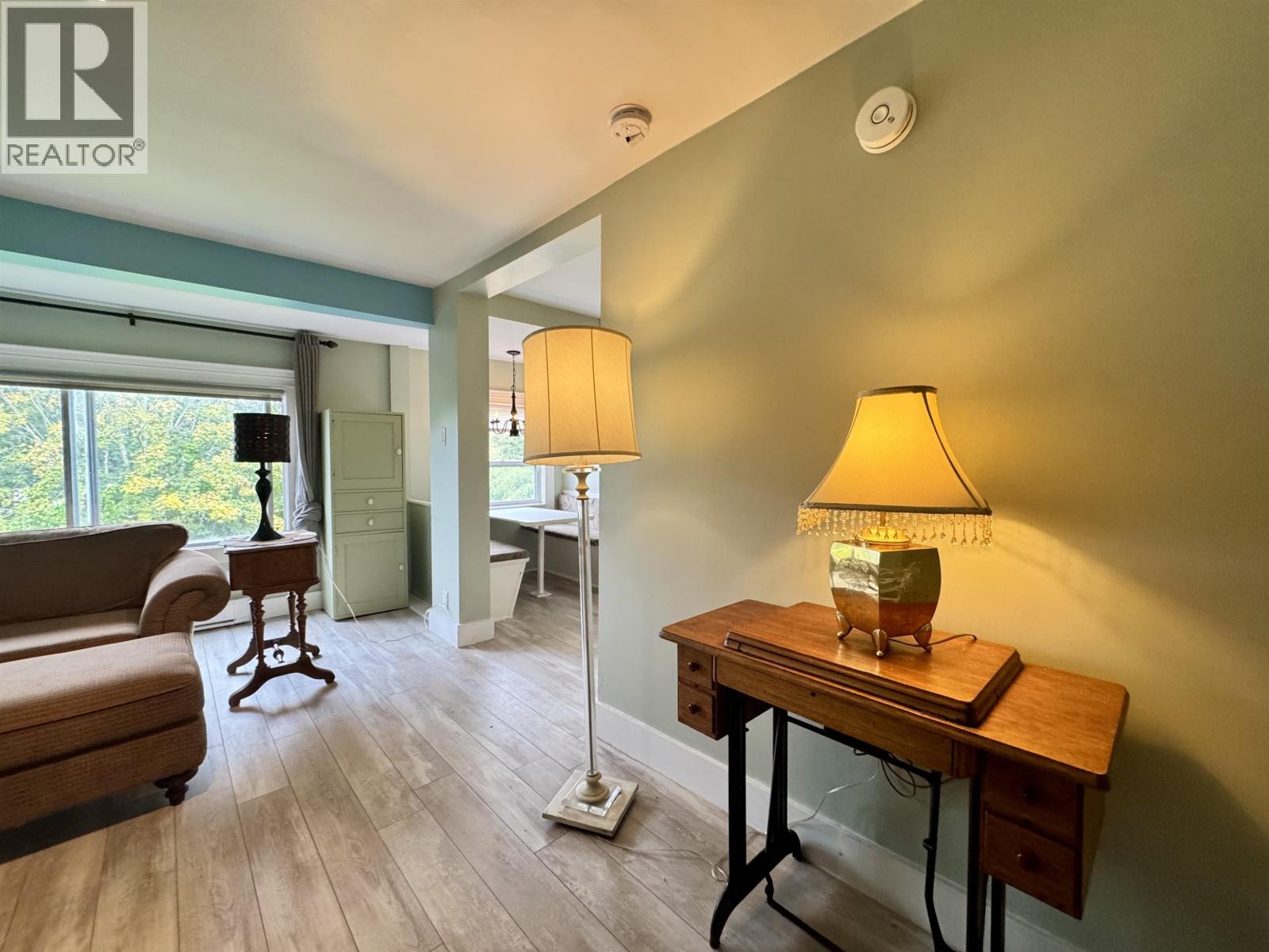 840-842 W 6TH AVENUE - 33