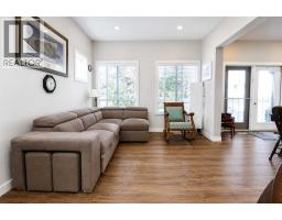 2pc Bathroom - 10118 96 Avenue, Grande Prairie, AB T8V0M6 Photo 8