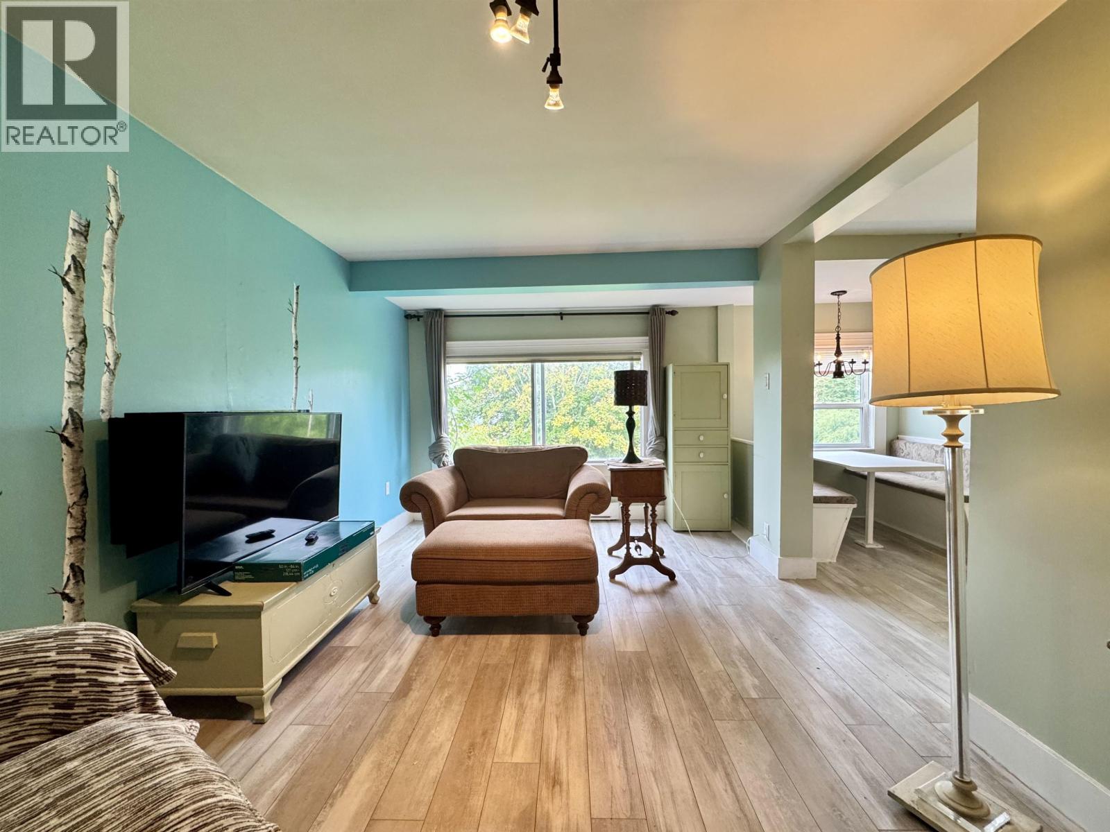 840-842 W 6TH AVENUE - 32