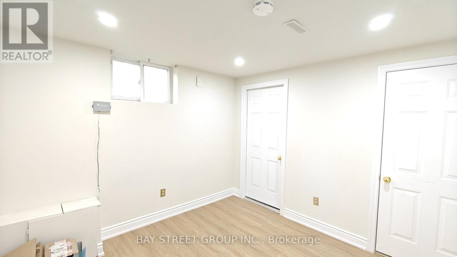LOWER - 9 MOSEDALE CRESCENT, Toronto (Don Valley Village) — photo 11