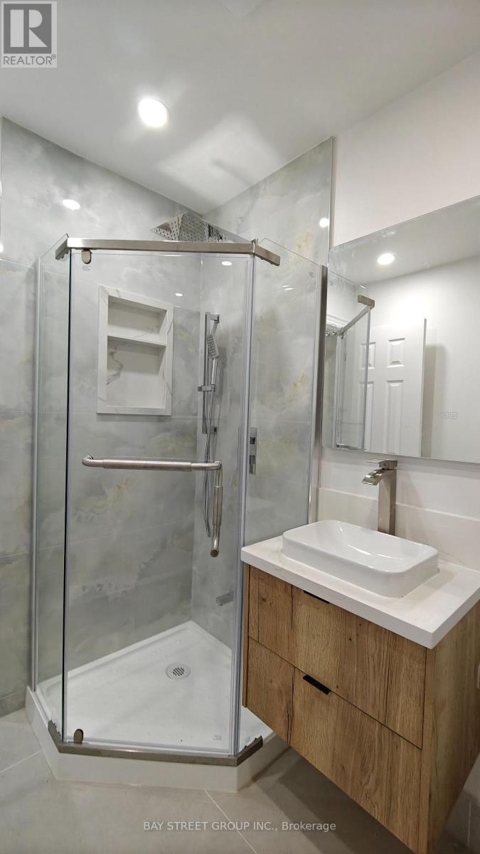 LOWER - 9 MOSEDALE CRESCENT, Toronto (Don Valley Village) — photo 4
