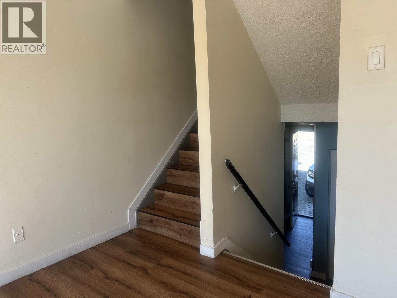 #59 605 CARSON DRIVE - Image 11