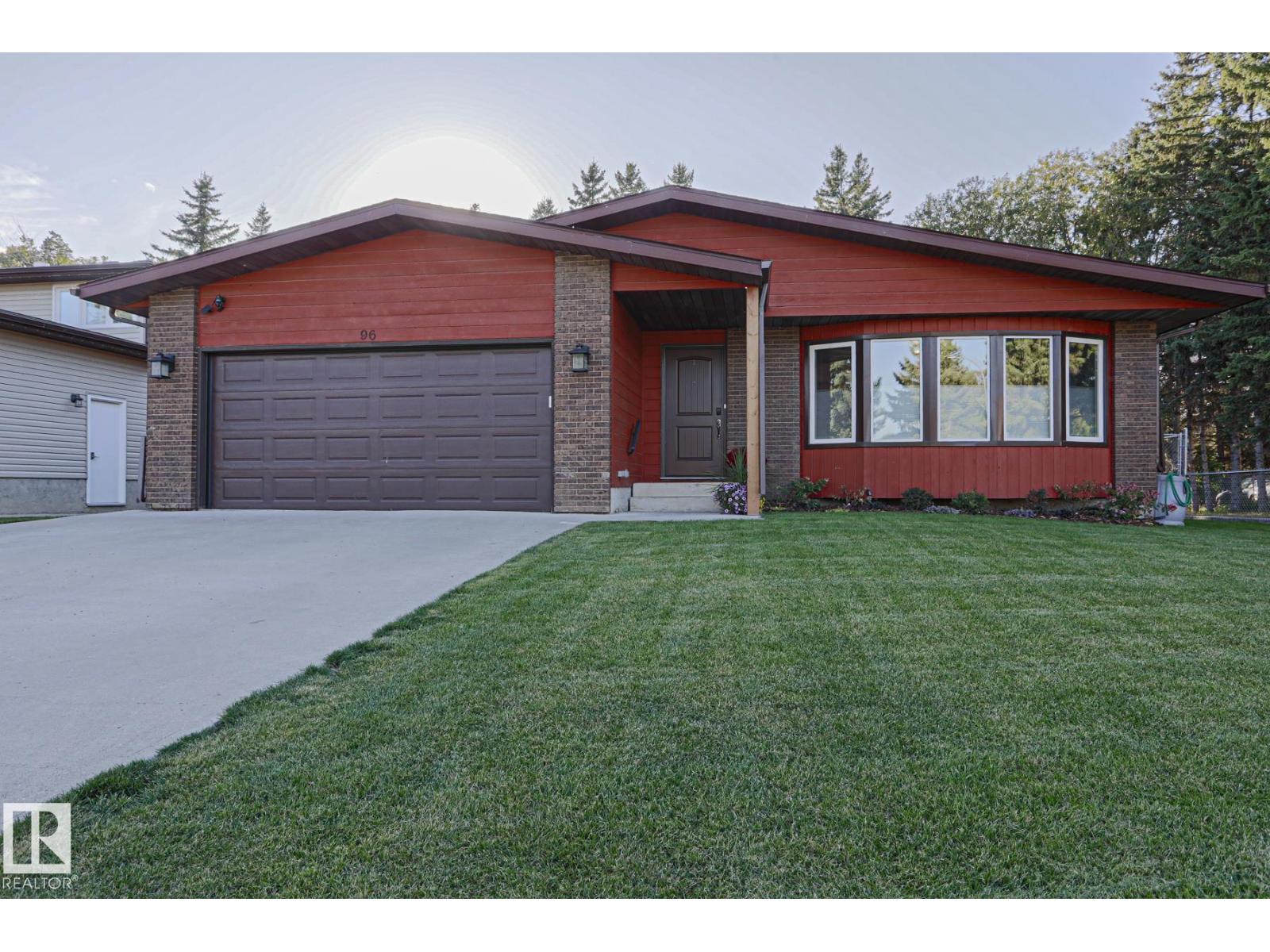 96 Marlboro Dr, Millgrove — photo 1 of 30