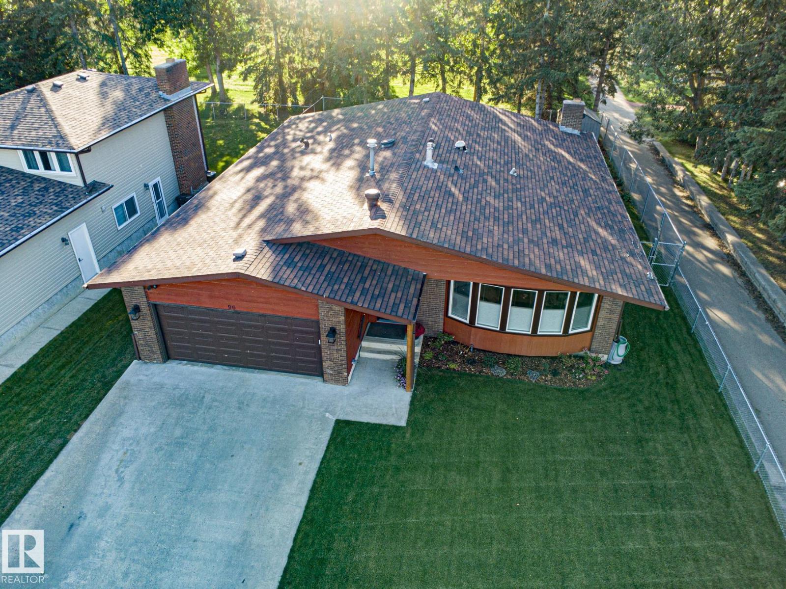 96 MARLBORO DR - 2