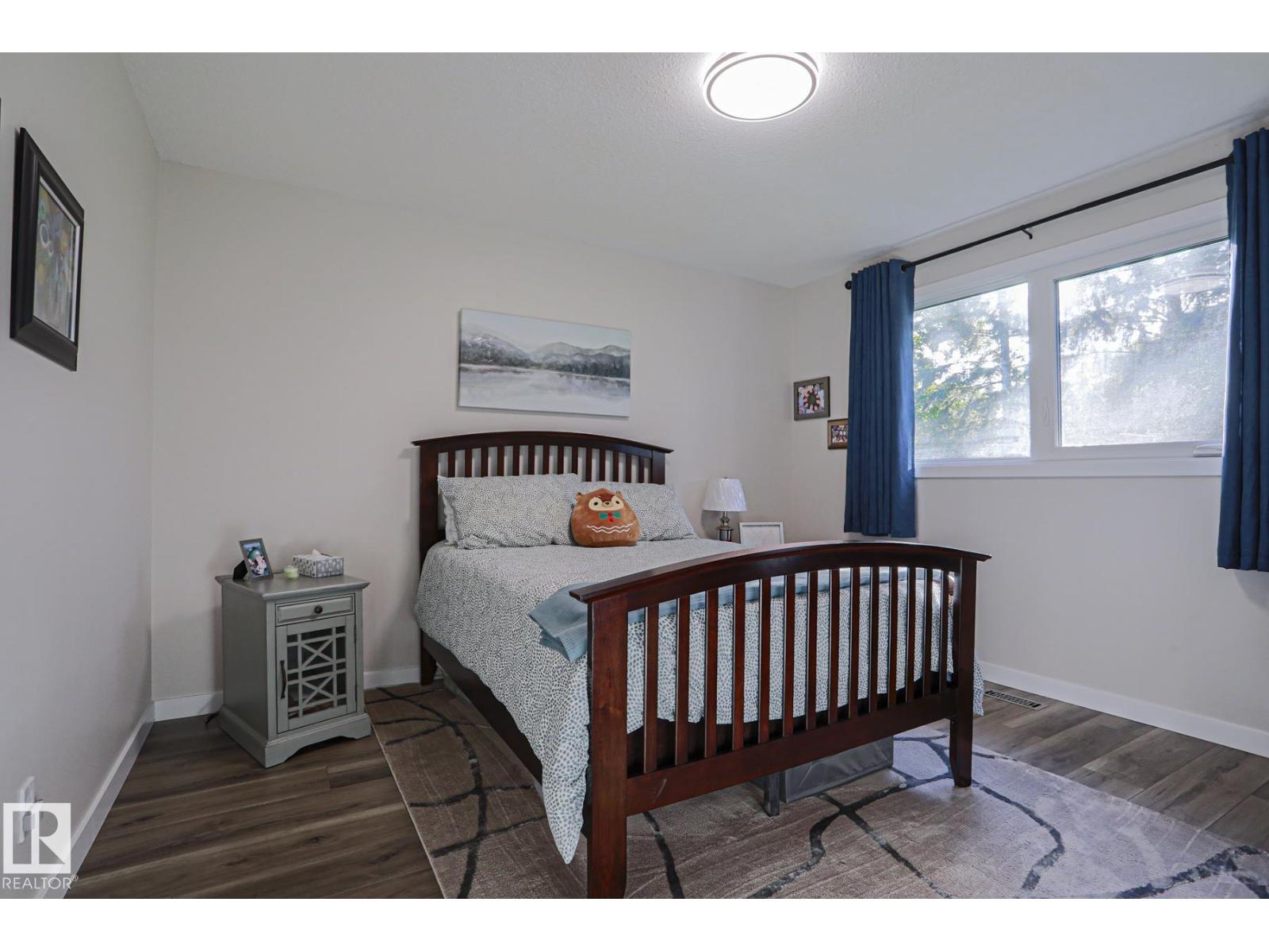96 MARLBORO DR - Image 31