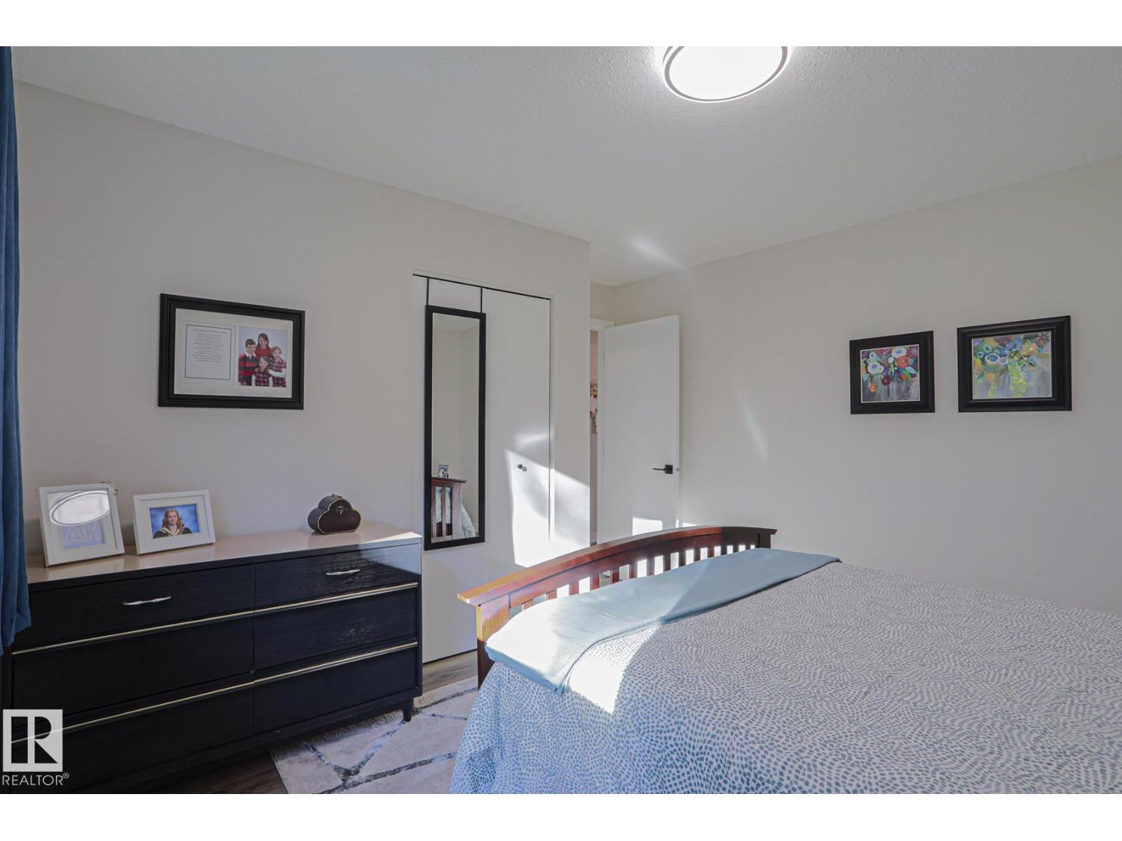 96 MARLBORO DR - Image 33