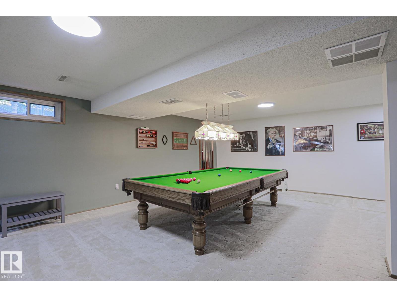 96 MARLBORO DR - Image 43