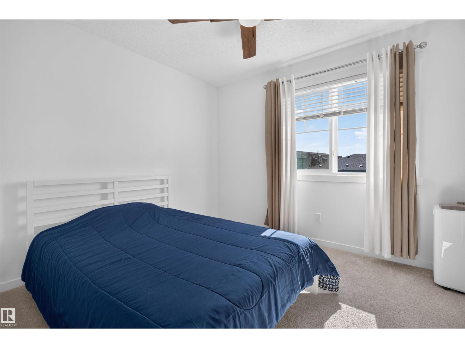 22709 84 Avenue NW, Rosenthal (Edmonton) — photo 18 of 30: Property photo