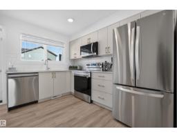 22709 84 Av Nw, Edmonton, AB T5T4B4 Photo 11