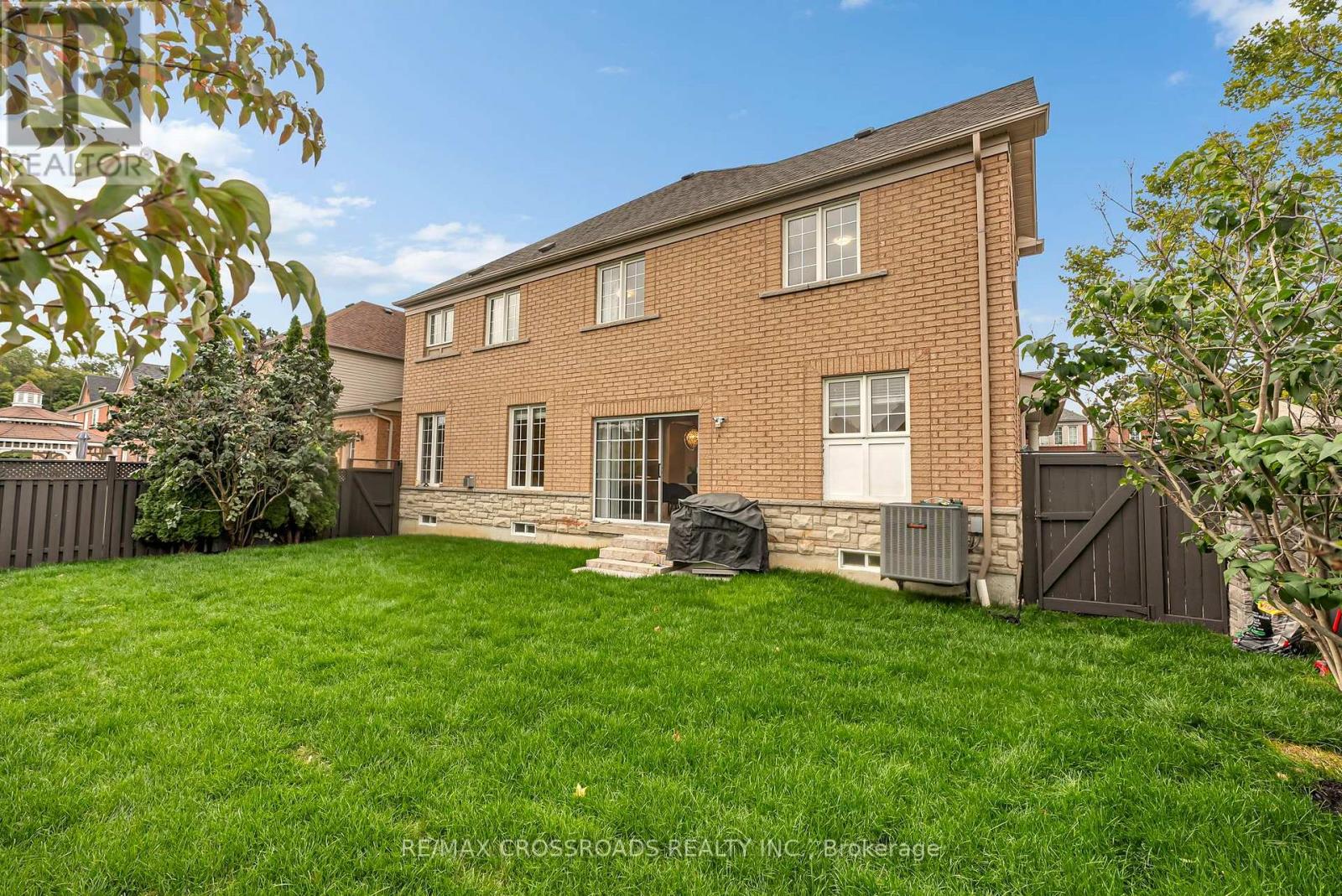 28 O'shea Crescent, Ajax, ON photo 39