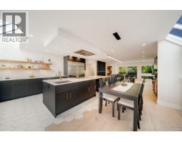 2022 Chesterfield Avenue, North Vancouver, BC V7M2P6 Photo 6