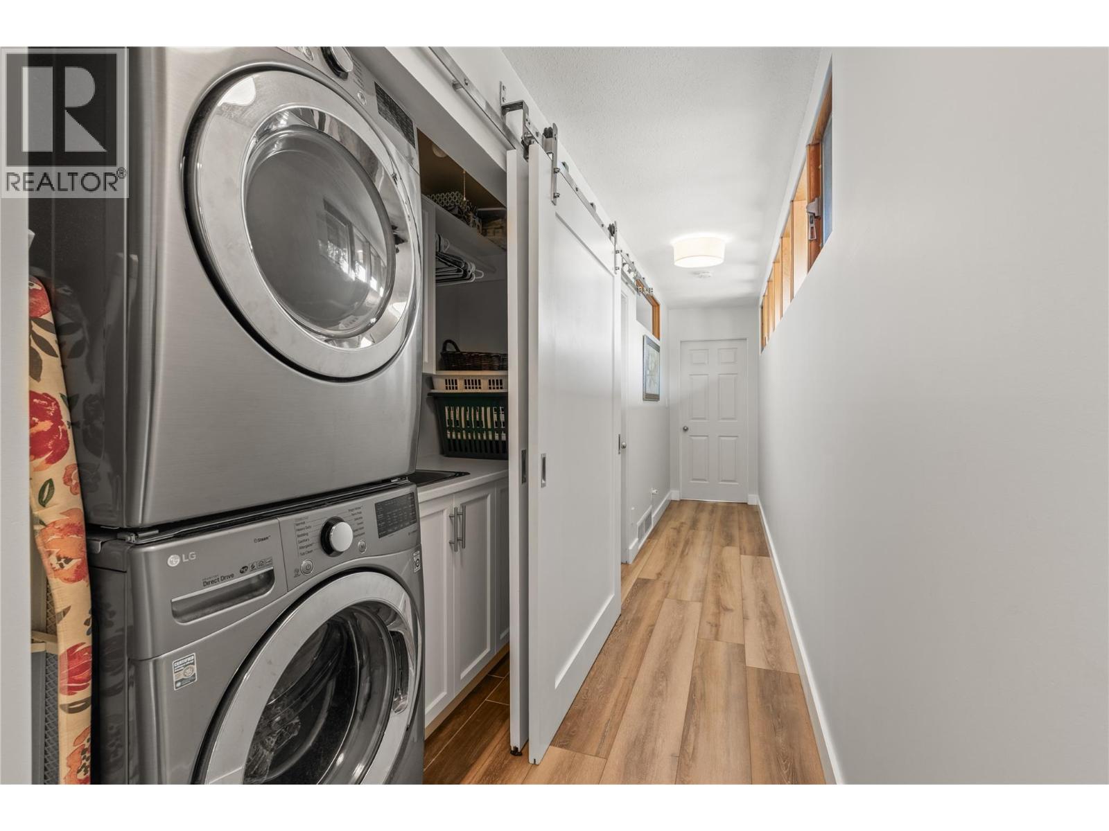 3047 Sunnyview Road - 41