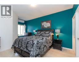 7921 Polo Park Cres, Central Saanich, BC V8M2K2 Photo 18