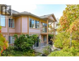 7921 Polo Park Cres, Central Saanich, BC V8M2K2 Photo 36
