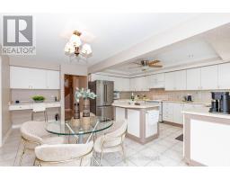 5772 Whitehorn Avenue, Mississauga, ON L5V1W1 Photo 25