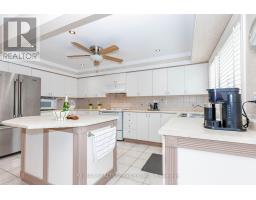 5772 Whitehorn Avenue, Mississauga, ON L5V1W1 Photo 26