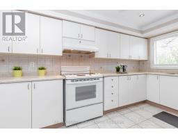 5772 Whitehorn Avenue, Mississauga, ON L5V1W1 Photo 28